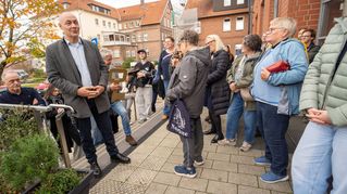„Das besondere ist die Mischung“, lobt Pastor Dr. Bartolt Haase, Vorstandsvorsitzender Bethels, die vielfältige Nutzung des Gebäudes.