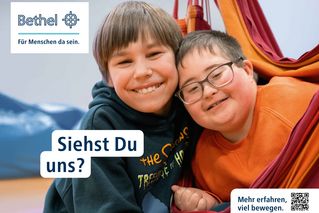 Plakatmotiv zwei Jungen in Hängematte