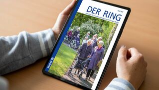 Tablet mit digitaler Ring-Ausgabe