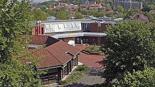 Berufsbildungswerk Bethel. Ausbildungszentrum für junge Menschen mit Epilepsie und anderen hirnorganischen Erkrankungen in Bielefeld